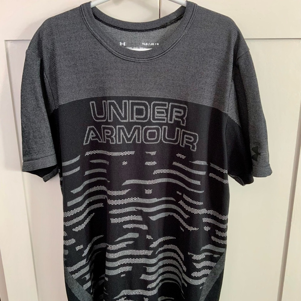 Boy’s Under Armour Athletic Shirt